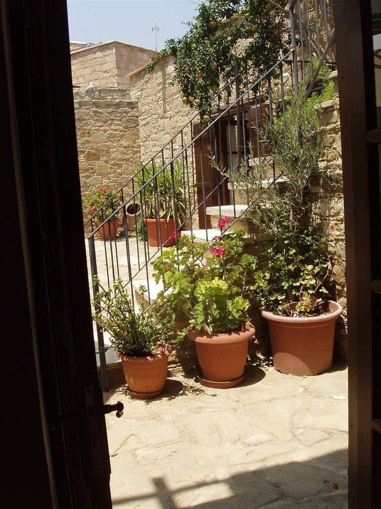 Niovi House Apartment Tochni Luaran gambar